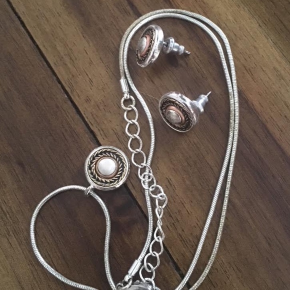 Silver- and Bronze-Tone Earrings & Necklace - Picture 3 of 7